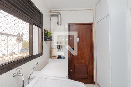 Apartamento à venda com 115m², 3 quartos e 2 vagas Apartamento à venda com 115m², 3 quartos e 2 vagasÁrea de Serviço