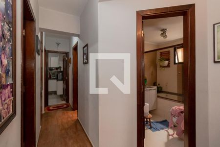 Apartamento à venda com 115m², 3 quartos e 2 vagas Apartamento à venda com 115m², 3 quartos e 2 vagas Corredor