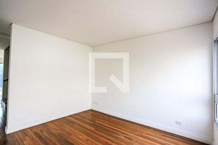 Sala de TV de casa de condomínio à venda com 4 quartos, 324m² em Vila Morumbi, São Paulo