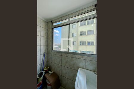 Apartamento para alugar com 68m², 2 quartos e 1 vagaÁrea de Serviço
