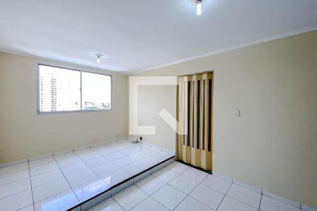 Apartamento para alugar com 68m², 2 quartos e 1 vagaSala