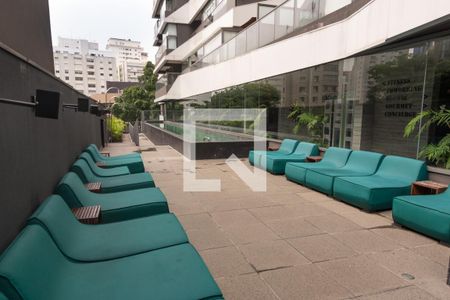 Apartamento à venda com 69m², 2 quartos e 1 vaga Apartamento à venda com 69m², 2 quartos e 1 vagaÁrea comum - Piscina