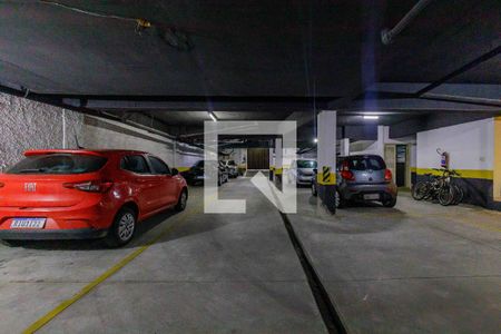 Apartamento à venda com 113m², 3 quartos e 2 vagas Apartamento à venda com 113m², 3 quartos e 2 vagasÁrea Comum Garagem
