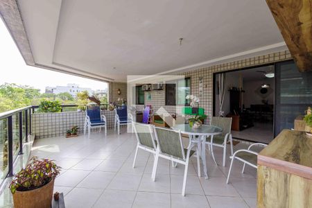 Apartamento à venda com 113m², 3 quartos e 2 vagas Apartamento à venda com 113m², 3 quartos e 2 vagasVaranda