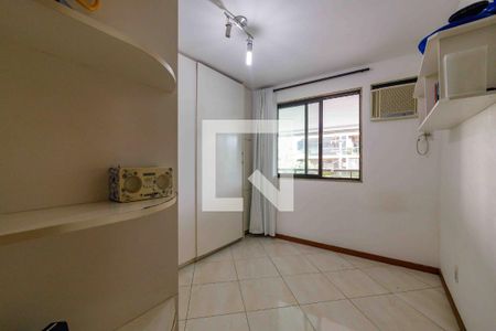 Apartamento à venda com 113m², 3 quartos e 2 vagas Apartamento à venda com 113m², 3 quartos e 2 vagasQuarto 1