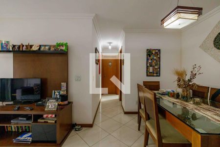 Apartamento à venda com 113m², 3 quartos e 2 vagas Apartamento à venda com 113m², 3 quartos e 2 vagasSala