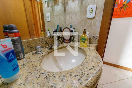 Apartamento à venda com 113m², 3 quartos e 2 vagas Apartamento à venda com 113m², 3 quartos e 2 vagasBanheiro Social