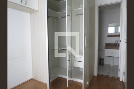 Quarto - Guardo Roupa de apartamento para alugar com 1 quarto, 33m² em Vila Palmeiras, São Paulo