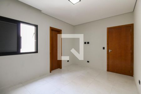 Casa para alugar com 175m², 3 quartos e 2 vagas Casa para alugar com 175m², 3 quartos e 2 vagasSuíte 2