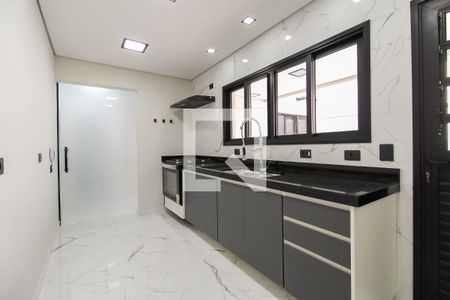 Casa para alugar com 175m², 3 quartos e 2 vagas Casa para alugar com 175m², 3 quartos e 2 vagasCozinha