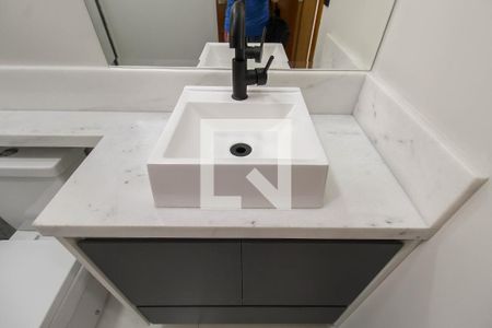 Casa para alugar com 175m², 3 quartos e 2 vagas Casa para alugar com 175m², 3 quartos e 2 vagasBanheiro da Suíte 1