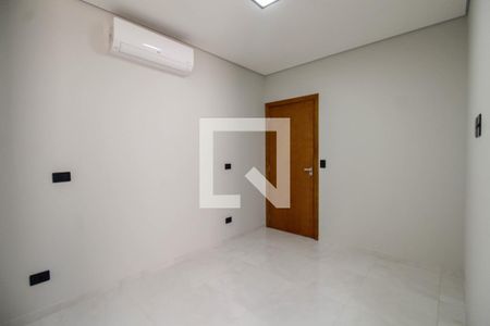 Casa para alugar com 175m², 3 quartos e 2 vagas Casa para alugar com 175m², 3 quartos e 2 vagasSuíte 1