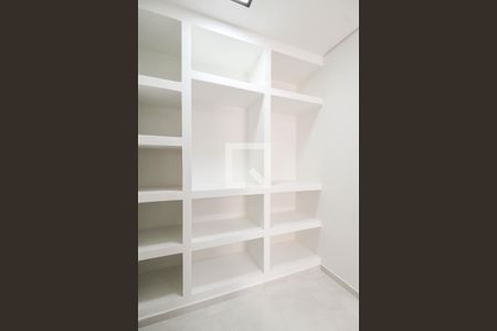 Casa para alugar com 175m², 3 quartos e 2 vagas Casa para alugar com 175m², 3 quartos e 2 vagasCloset da Suíte 1