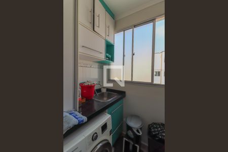 Apartamento à venda com 103m², 2 quartos e 1 vaga Apartamento à venda com 103m², 2 quartos e 1 vagaCozinha e Área de Serviço