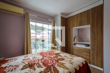 Suíte 1 de casa à venda com 2 quartos, 83m² em Guarujá, Porto Alegre