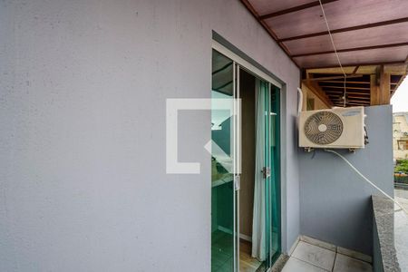 Casa à venda com 83m², 2 quartos e 1 vagaSacada
