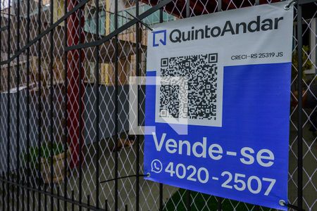 Casa à venda com 83m², 2 quartos e 1 vagaPlaquinha