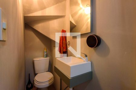 Lavabo de casa à venda com 2 quartos, 83m² em Guarujá, Porto Alegre