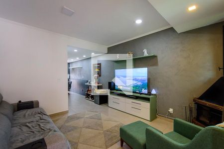Sala de casa à venda com 2 quartos, 83m² em Guarujá, Porto Alegre