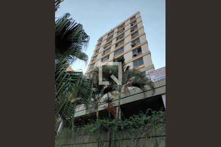 Apartamento para alugar com 68m², 2 quartos e 1 vagaFachada