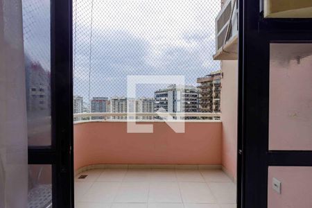 Varanda de apartamento para alugar com 2 quartos, 64m² em Barra da Tijuca, Rio de Janeiro