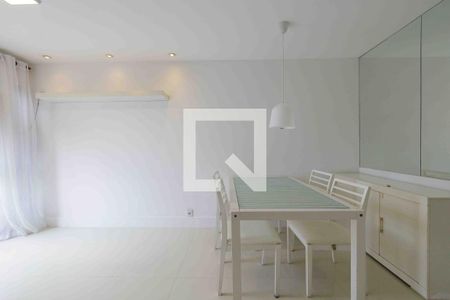Sala de apartamento para alugar com 2 quartos, 64m² em Barra da Tijuca, Rio de Janeiro