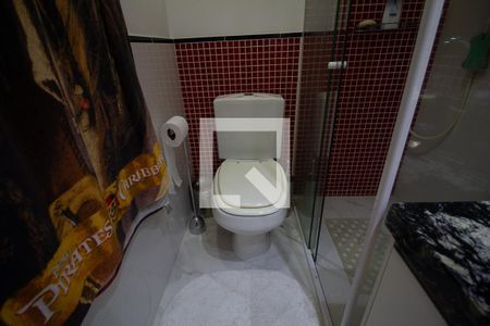 Apartamento à venda com 216m², 4 quartos e 3 vagasBanheiro