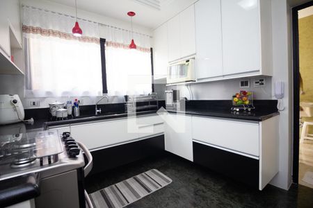 Apartamento à venda com 216m², 4 quartos e 3 vagasCozinha