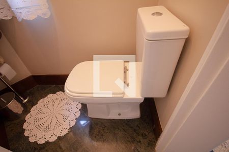 Apartamento à venda com 216m², 4 quartos e 3 vagasBanheiro