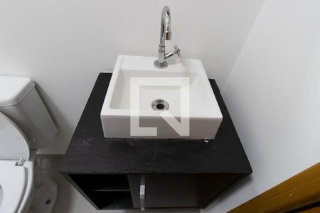 Apartamento para alugar com 31m², 1 quarto e sem vaga Apartamento para alugar com 31m², 1 quarto e sem vagaDetalhe do banheiro