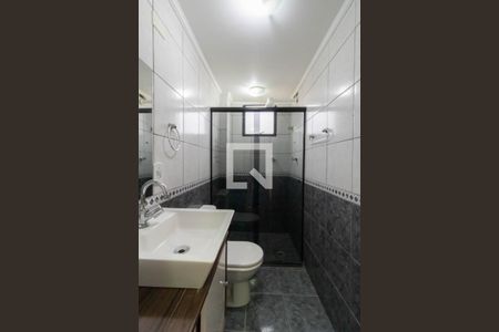 Apartamento para alugar com 75m², 2 quartos e 1 vaga Apartamento para alugar com 75m², 2 quartos e 1 vagaBanheiro da Suíte
