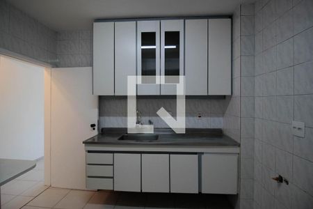 Apartamento à venda com 102m², 2 quartos e 1 vagaCozinha