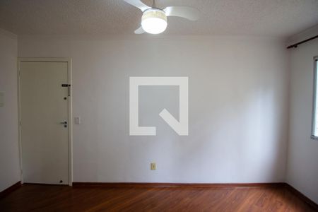 Sala de apartamento para alugar com 2 quartos, 39m² em Vila Virgínia, Itaquaquecetuba