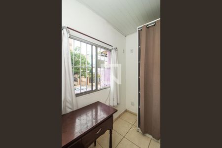 Sala/Quarto de apartamento para alugar com 1 quarto, 36m² em Menino Deus, Porto Alegre