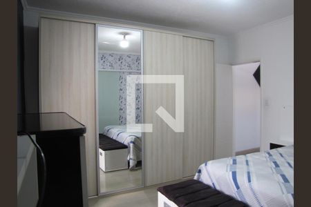 Casa à venda com 230m², 3 quartos e 2 vagasQuarto 2