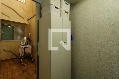 Apartamento à venda com 86m², 3 quartos e 1 vagaÁrea de Serviço