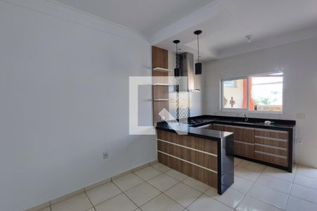 Casa à venda com 112m², 3 quartos e 2 vagasCozinha