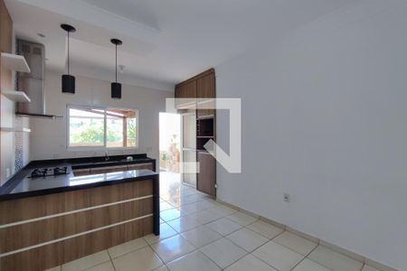 Casa à venda com 112m², 3 quartos e 2 vagasCozinha