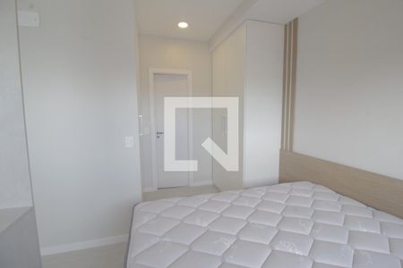 Quarto de apartamento à venda com 1 quarto, 38m² em Marechal Rondon, Canoas