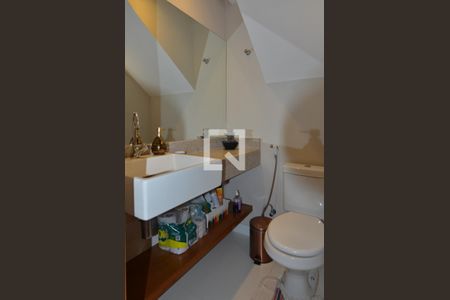 Lavabo de casa de condomínio à venda com 3 quartos, 192m² em Vargem Grande, Rio de Janeiro