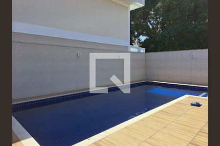 Casa de condomínio à venda com 192m², 3 quartos e 2 vagasÁrea comum