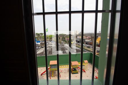 Vista Quarto 1 de apartamento para alugar com 2 quartos, 47m² em Cidade Satélite Santa Bárbara, São Paulo