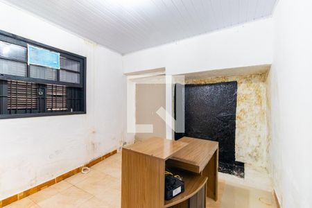 Sala de casa à venda com 1 quarto, 300m² em Jardim Miriam, São Paulo