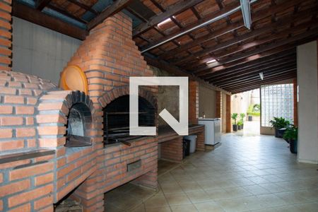 Apartamento para alugar com 65m², 2 quartos e 1 vaga Apartamento para alugar com 65m², 2 quartos e 1 vagaÁrea Comum - Churrasqueira