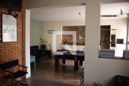 Sala de casa à venda com 4 quartos, 380m² em Jardim Riacho das Pedras, Contagem