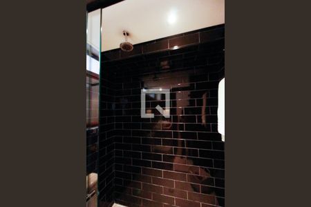 Apartamento à venda com 105m², 2 quartos e 1 vaga Apartamento à venda com 105m², 2 quartos e 1 vagaBanheiro Social