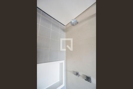 Apartamento para alugar com 113m², 3 quartos e 2 vagas Apartamento para alugar com 113m², 3 quartos e 2 vagasChuveiro