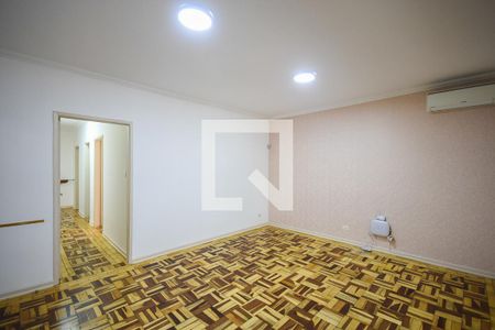 Sala de casa para alugar com 4 quartos, 329m² em Jardim Monte Kemel, São Paulo
