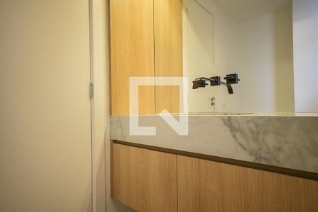 Casa de condomínio para alugar com 147m², 2 quartos e 2 vagas Casa de condomínio para alugar com 147m², 2 quartos e 2 vagasBanheiro suíte 2