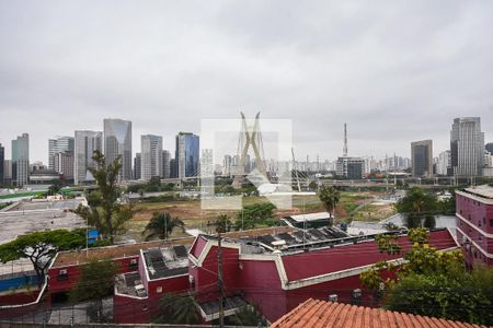 Casa de condomínio para alugar com 147m², 2 quartos e 2 vagas Casa de condomínio para alugar com 147m², 2 quartos e 2 vagasVista da suíte 1